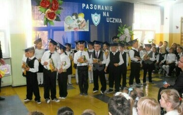 Pasowanie na ucznia w Dębicy - 08.11.2011 r. 2