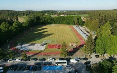 Zakończono modernizację stadionu w Rymaniu - 04.06.2022 r. 13